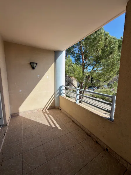AUBAGNE  13400