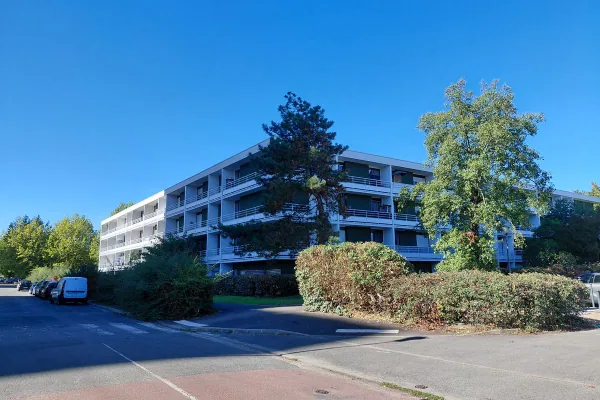 Pessac 33600