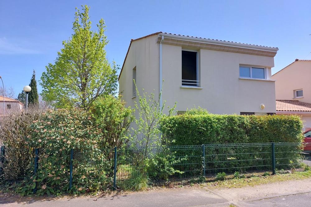 Maison - T4 - 104m² - Saint Medard En Jalles (33160) | Havitat.fr