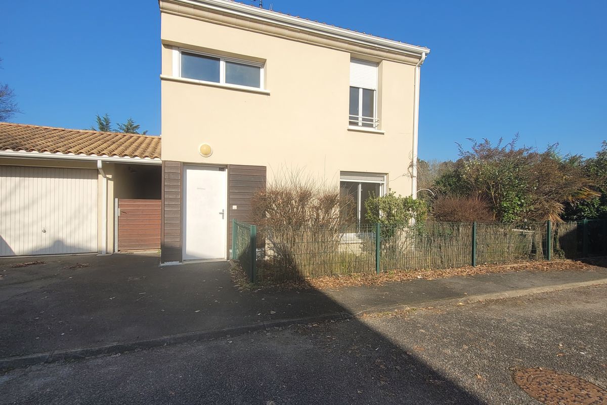 Maison - T4 - 104m² - Saint Medard En Jalles (33160) | Havitat.fr
