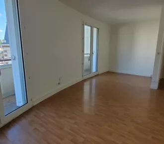 Appartement - T3 - 70m² - Laval (53000)