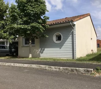 Maison - T3 - 70m² - Roullet Saint Estephe (16440)