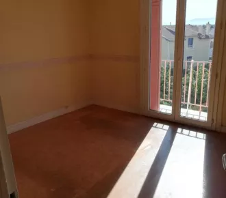 Appartement - T4 - 69m² - Tarbes (65000)