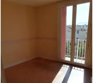 Appartement - T4 - 69m² - Tarbes (65000)