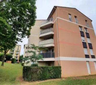Appartement - T2 - 60m² - Gleize (69400)