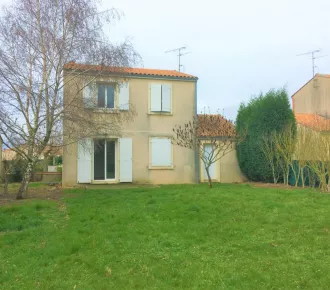 Maison - T4 - 82m² - Roumazieres Loubert (16270)