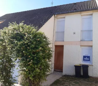 Maison - T4 - 78m² - Chauny (02300)