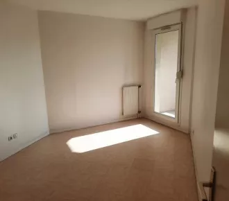 Appartement - T3 - 71m² - Bron (69500)