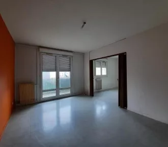 Appartement - T4 - 79m² - Gleize (69400)