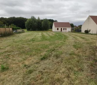 673m²