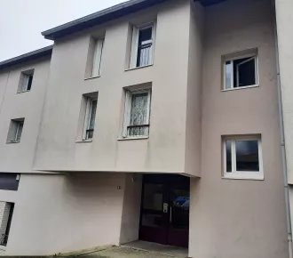 2 pièces, 49m²
