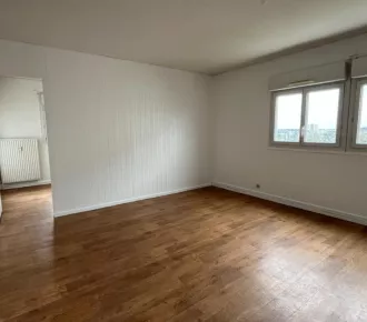 3 pièces, 77m²