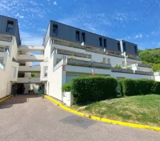 3 pièces, 63m²