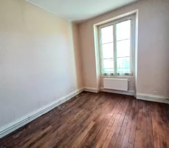 2 pièces, 56m²