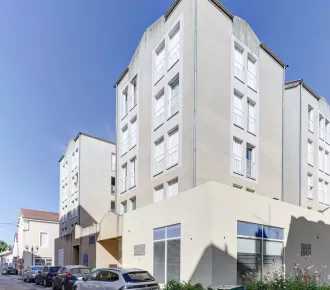 2 pièces, 57m²