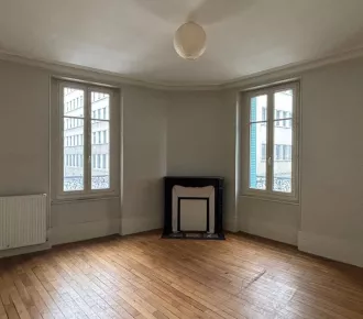 3 pièces, 82m²