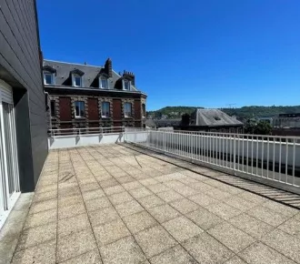 4 pièces, 82m²