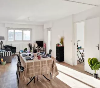 4 pièces, 85m²