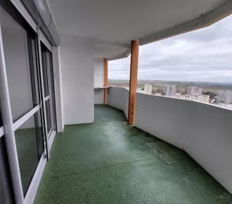 5 pièces, 100m²