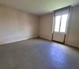 2 pièces, 77m²