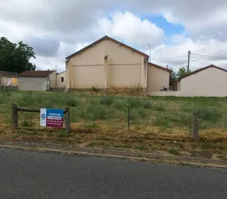 820m²