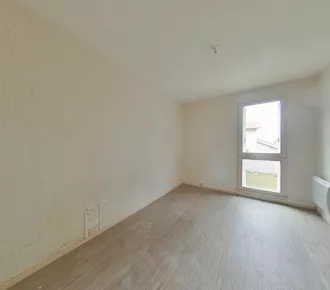 2 pièces, 49m²