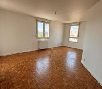 4 pièces, 89m²
