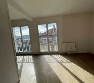 6 pièces, 107m²