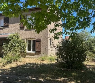 1 pièce, 95m²