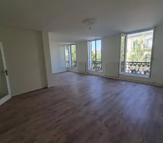 3 pièces, 103m²