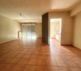 4 pièces, 82m²