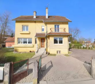 1 pièce, 178m²