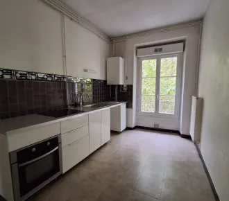 2 pièces, 63m²