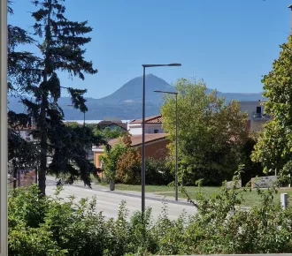 4 pièces, 83m²