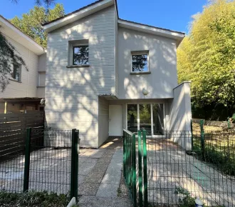 5 pièces, 104m²